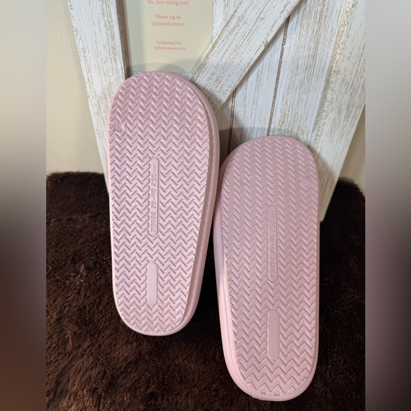 J SLIDES, SQUISH PALE PINK EVA SQUISHY COMFORT. Size 8 and 10 New in box - Picture 6 of 9